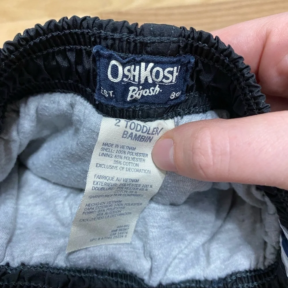 Osh Kosh B’gosh Outfit Rollin With My Gnomies 2T Sweatpants